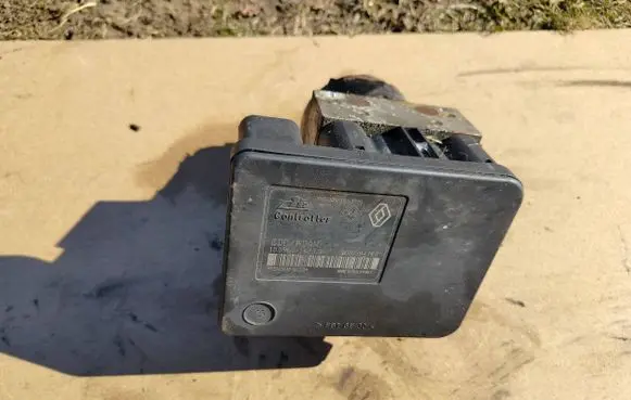 Renault Espace IV ABS Pump 8200159837D 8200159837 10096014233