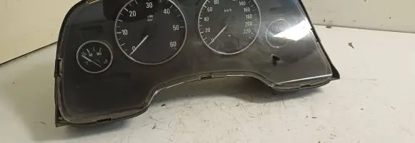 Opel Zafira A Speedometer (instrument cluster) 24461768