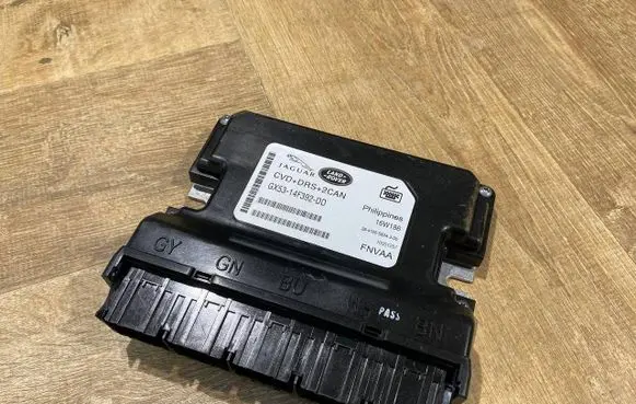 Jaguar F-Type Suspension control unit/module GX53-14F392-DD GX5314F392DD GX53-14F392