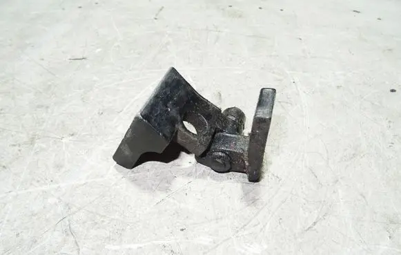 Audi Q7 4L Rear door upper hinge 7L0833401B