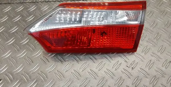 Toyota Corolla E160 E170 Tailgate rear/tail lights 8158002520
