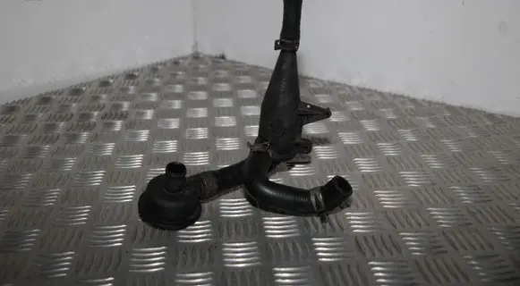 Volkswagen II LT Breather/breather pipe/hose 53900060911 904520100016