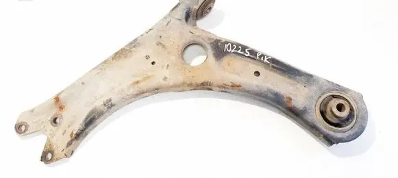 Front lower control arm/wishbone