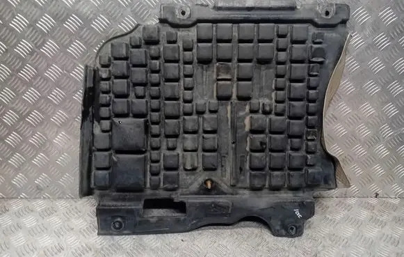 Jeep Grand Cherokee Engine splash shield/under tray 68191341