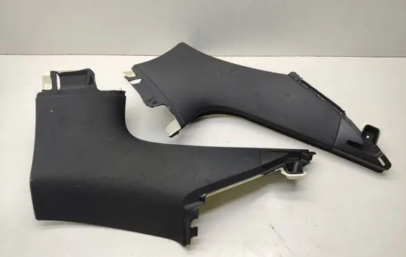 Audi A6 C7 (D)pillar trim (top) 4G9867246 4G9867245