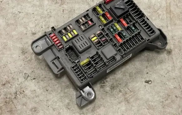 BMW X5 E70 Fuse module 518954021A 6931687