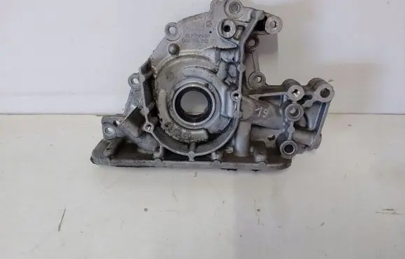 Volkswagen T-Cross Oil pump 04E115105BT