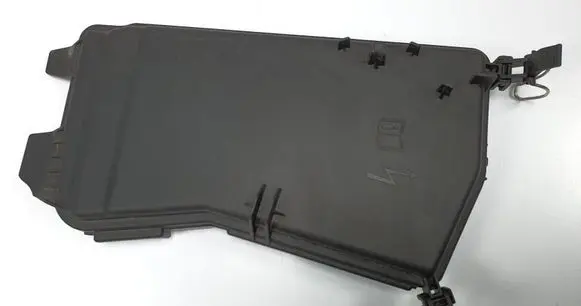 Opel Vectra C Fuse box cover A2125400082
