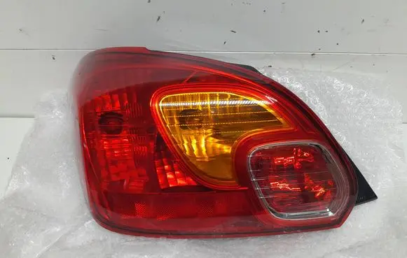Mitsubishi Space Star Rear/tail lights W0449 16196