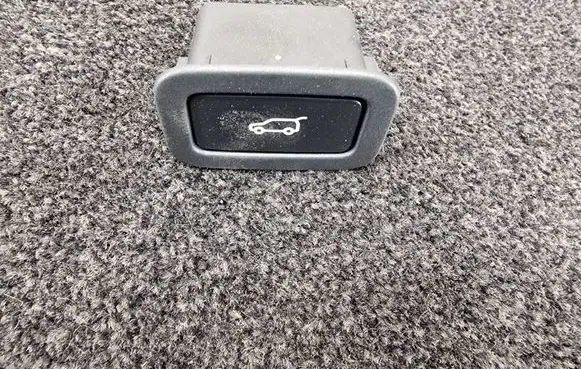 Jaguar F-Pace Tailgate/trunk/boot open switch CPLA10E998AA
