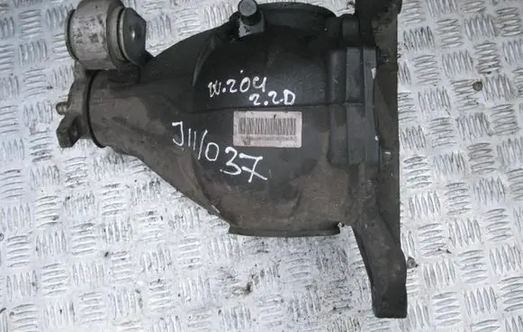 Mercedes-Benz C AMG W204 Rear differential 247 J11/037