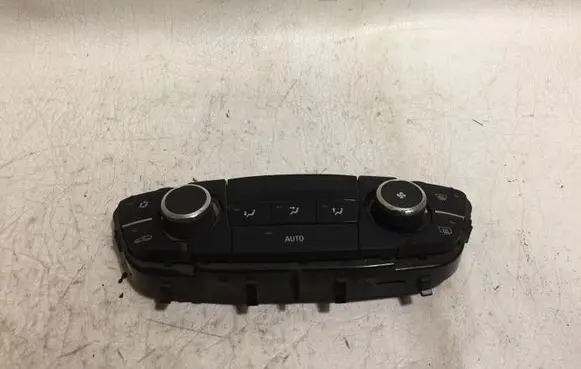 Opel Insignia A Climate control unit 13273095
