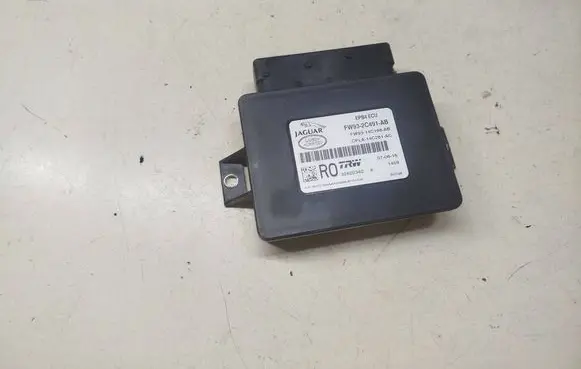 Land Rover Range Rover Sport L494 Hand brake control module FW932C491AB FW9314C168AB CPLA14C261AC