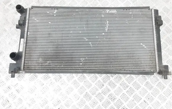 Volkswagen Golf VII Coolant radiator 5Q0121251EC