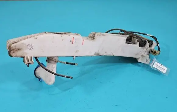 Suzuki Grand Vitara I Windshield washer fluid reservoir/tank 060851-126 IMPRK1456788