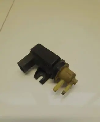 Volkswagen Caddy Vacuum valve 1k0906627a