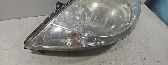 Opel Vivaro Headlight/headlamp 8200701354 93859829 89313970