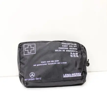 Mercedes-Benz Vito Viano W447 First aid kit A1698600150