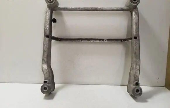 Volvo XC90 Front passenger seat console base 31377218