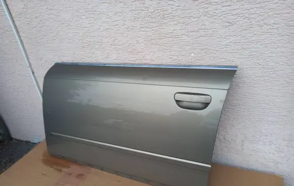Audi A4 S4 B7 8E 8H Front door