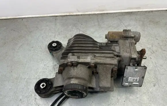 Volkswagen PASSAT B8 Rear differential 0CQ907554D