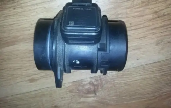 Mazda 2 Mass air flow meter 5wk97004 9647144080