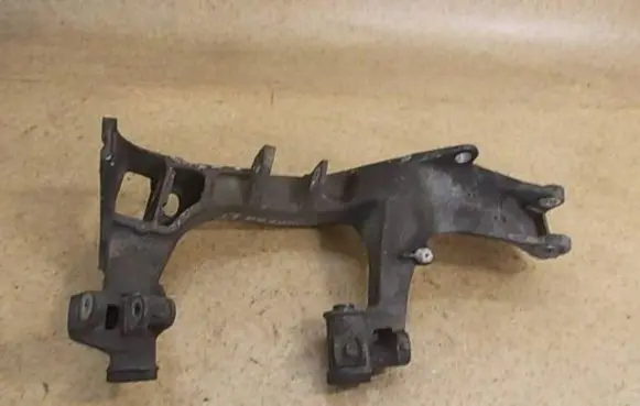 Rear upper control arm/wishbone