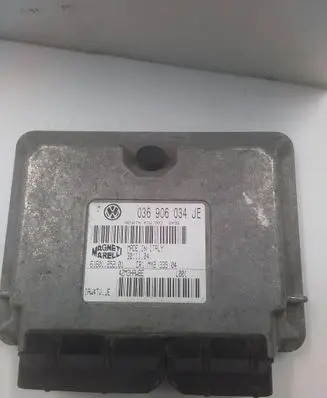 Skoda Fabia Mk1 (6Y) Engine control unit/module 036906034JE 6160125201 4ZM3HARBE