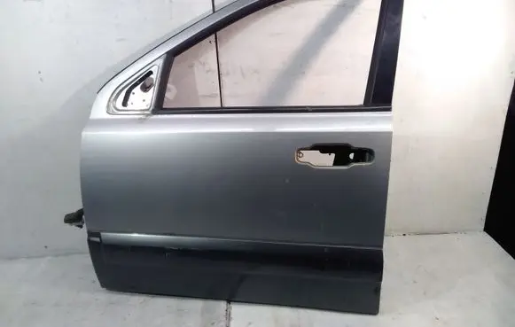 KIA Sorento Front door