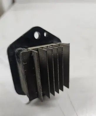 Opel Monterey Heater blower motor/fan resistor 960027201