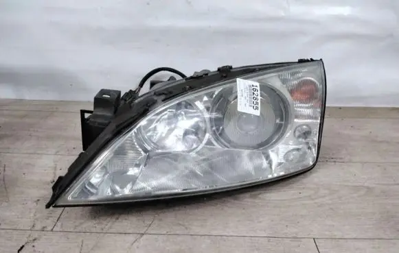 Ford Escort Headlight/headlamp