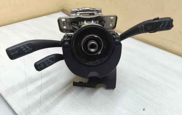 Audi Q2 - Multifunctional control switch/knob 8K0953568F 8K0953502BK 8R2419753E