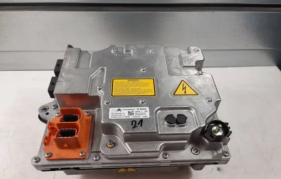 Peugeot 3008 I Voltage converter inverter 9807823480