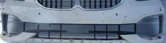 BMW 1 F40 Front bumper R20P1