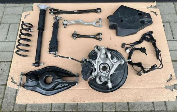 Mercedes-Benz C W206 Stub axle 