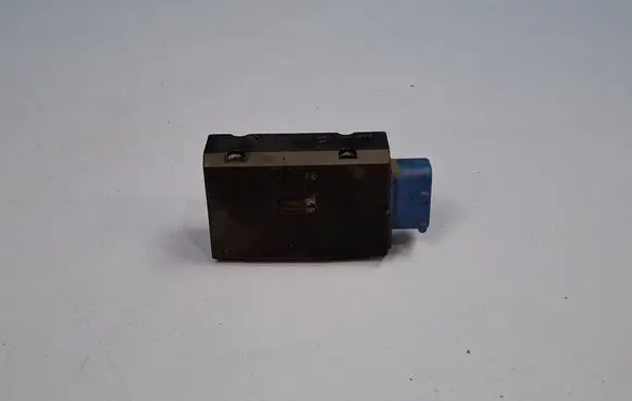 BMW 3 E36 Central locking motor 67111387607