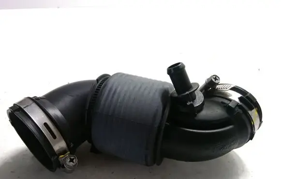 KIA Sportage Air intake duct part 28130D3150 28162D3150