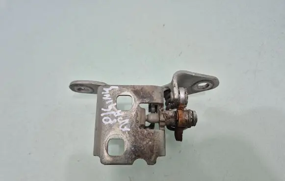 Dodge Journey Front door lower hinge 