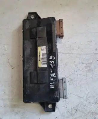 Alfa Romeo 159 Door central lock control unit/module 60684088 141233 NVBL1939