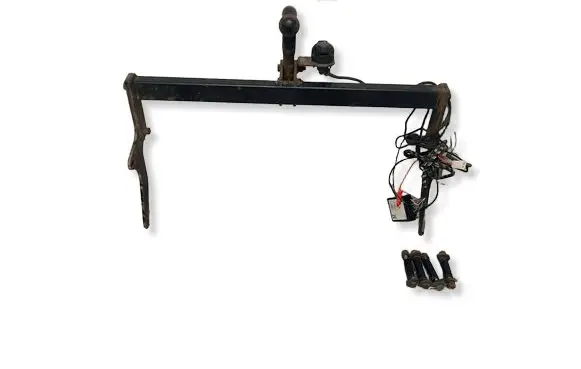 Renault Laguna III Tow bar set E110R047150 000731 1080N