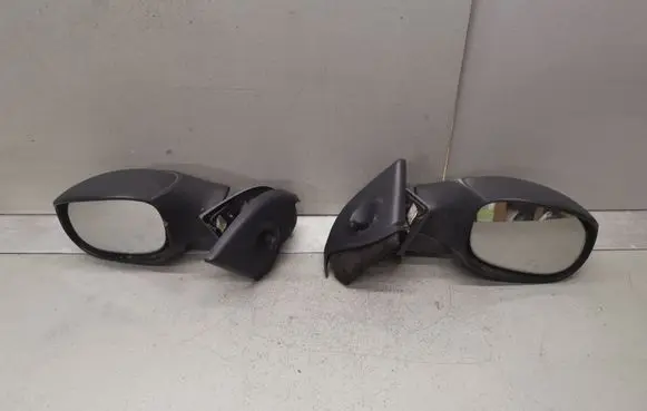Citroen C3 Manual wing mirror 