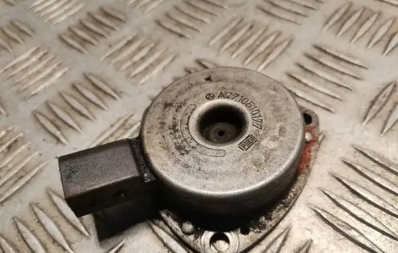 Mercedes-Benz C W203 Camshaft pulley/ VANOS 2710510177