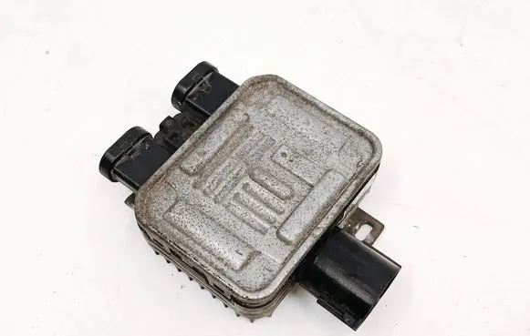 Volvo XC60 Coolant fan relay 940013802