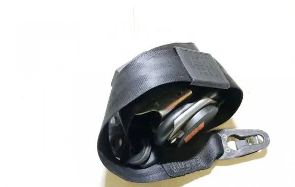 Audi A4 S4 B6 8E 8H Front seatbelt 8e0857705