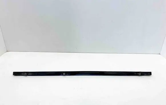 Mercedes-Benz SL R129 Door glass trim 
