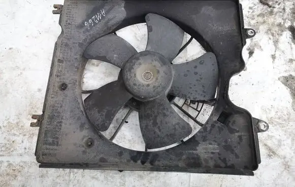 Honda CR-V Radiator cooling fan shroud MF4227505590