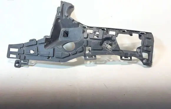 Volvo S90, V90 Front bumper mounting bracket 31383237