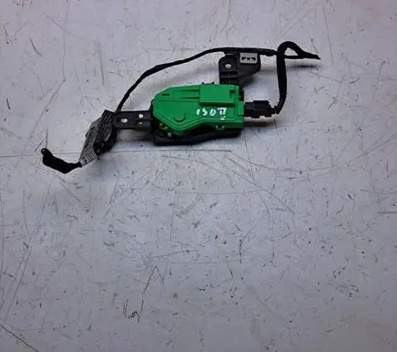 Hyundai i30 Fuel tank cap trim 