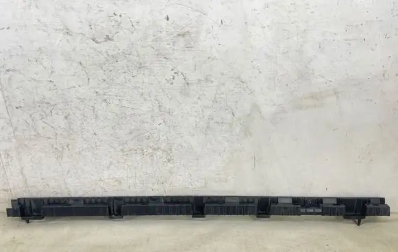 Volvo XC90 Sill supporting ledge 32216526