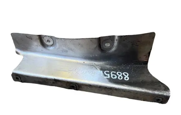 BMW 5 F10 F11 Heat shield in engine bay 51487185204 7185204 24640010